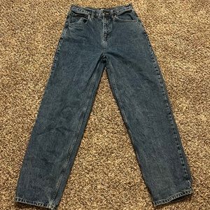 BDG Modern Boyfriend jeans size 29